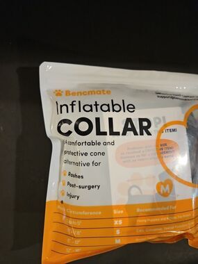 BENCMATE INFLATABLE DOG COLLAR (M) Dark Gray FOR RASHES , SURGERY AND INJURY